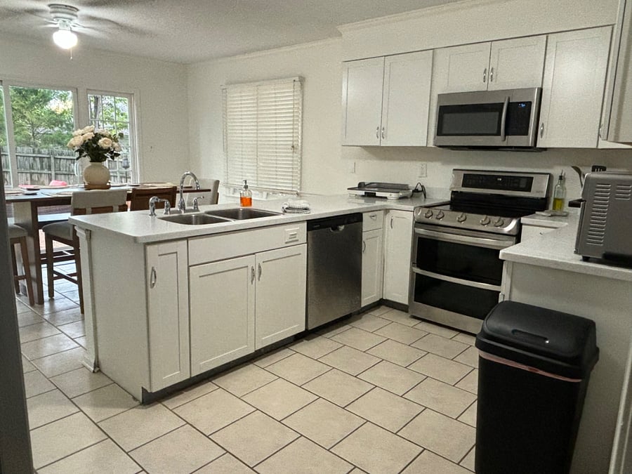 Furnished Finder property 720428_1 photo 4
