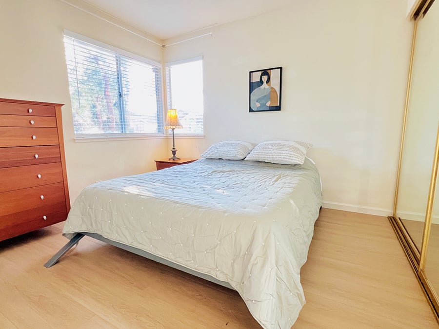 Furnished Finder property 720438_1 photo 12