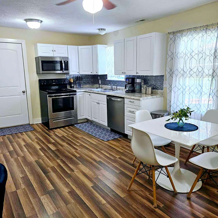 Furnished Finder property 720462_1 photo 6