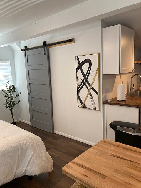 Furnished Finder property 720481_1 photo 21