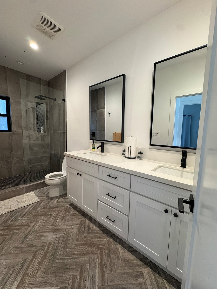 Furnished Finder property 720497_1 photo 11