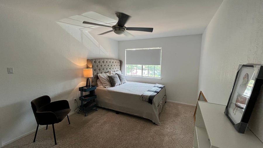 Bedroom #2 - Queen bed