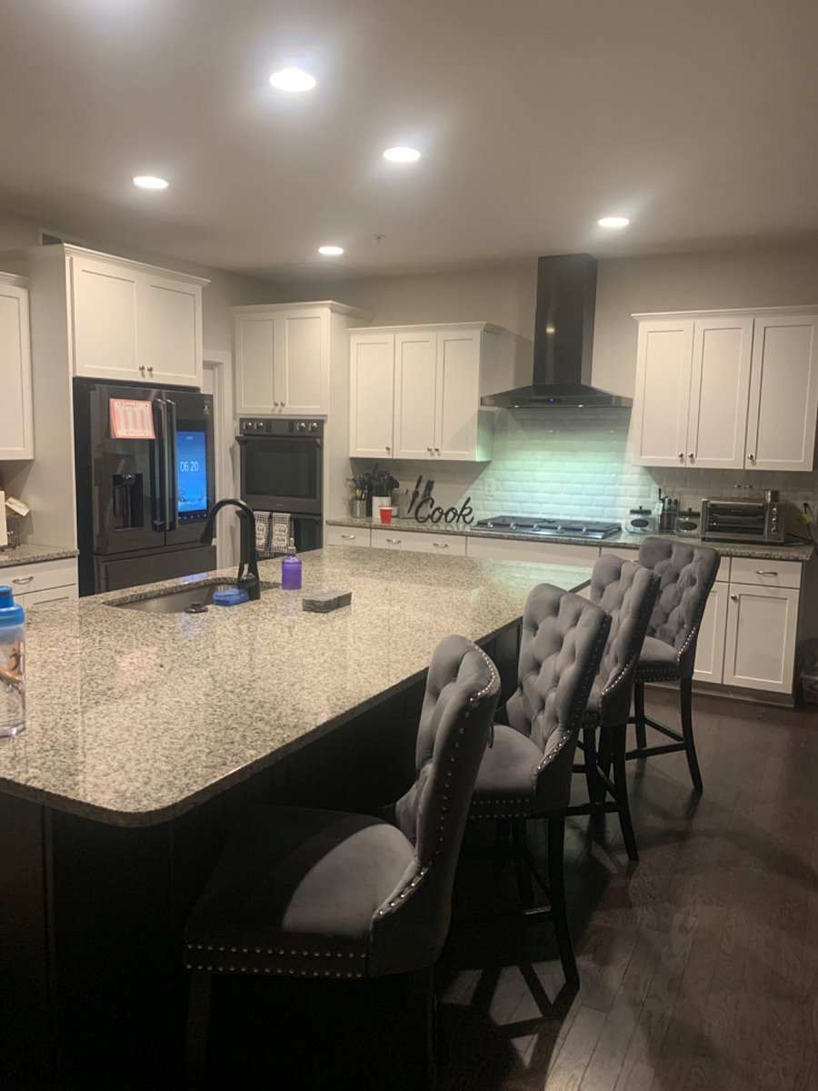 Furnished Finder property 720525_2 photo 4