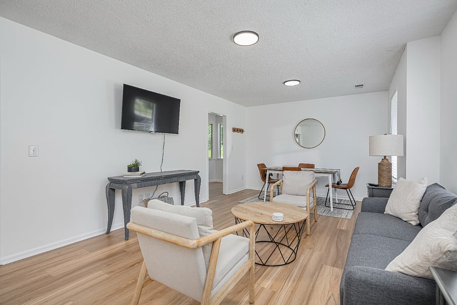 Furnished Finder property 720534_1 photo 3