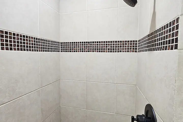 Furnished Finder property 720544_1 photo 16