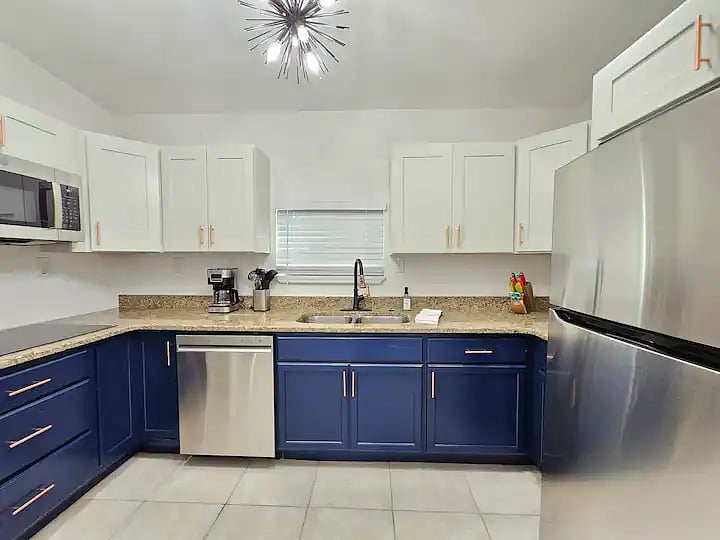 Furnished Finder property 720544_2 photo 4