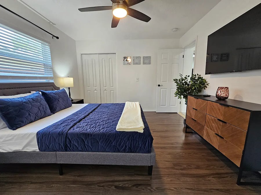 Furnished Finder property 720544_2 photo 9