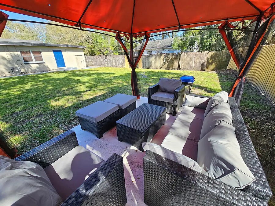 Furnished Finder property 720544_2 photo 17
