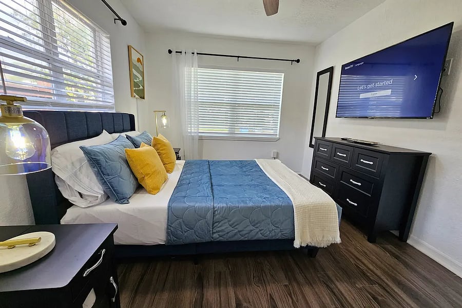 Furnished Finder property 720544_3 photo 11