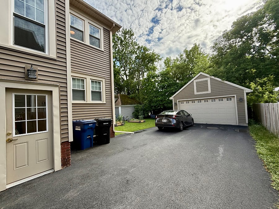 Furnished Finder property 720551_2 photo 15