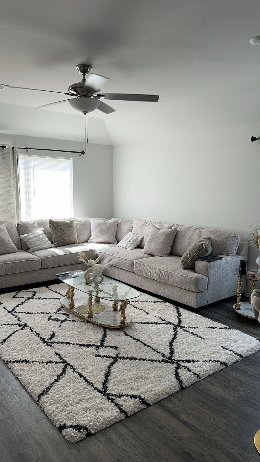 Furnished Finder property 720603_1 photo 8