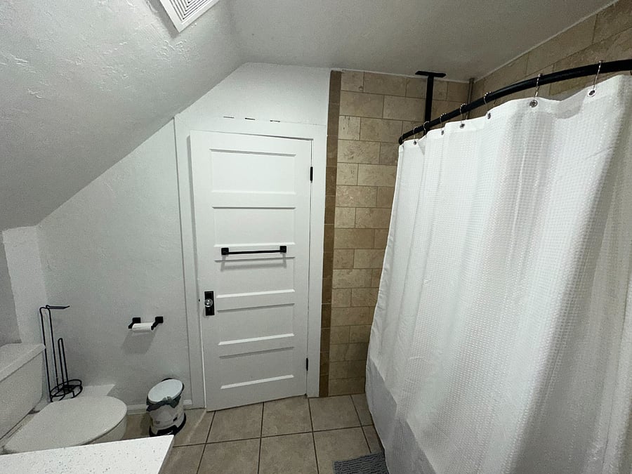 Furnished Finder property 720604_1 photo 8