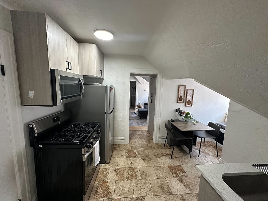 Furnished Finder property 720604_1 photo 14