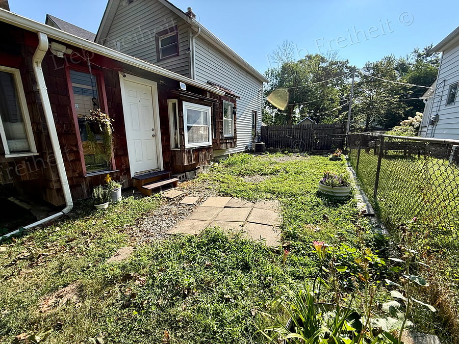 Fenced back yard, good for pets.