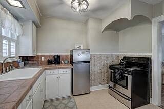 Furnished Finder property 720634_1 photo 6