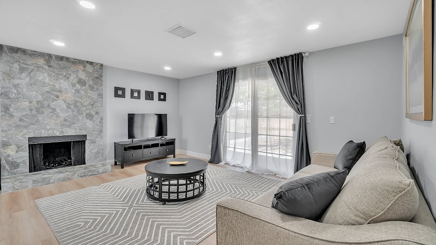 Furnished Finder property 720643_1 photo 8