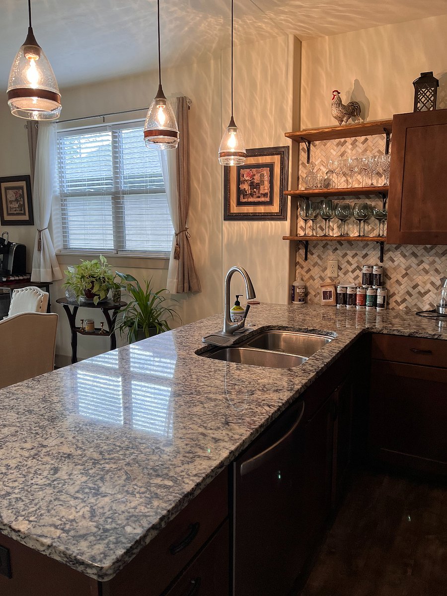 Furnished Finder property 720648_1 photo 6