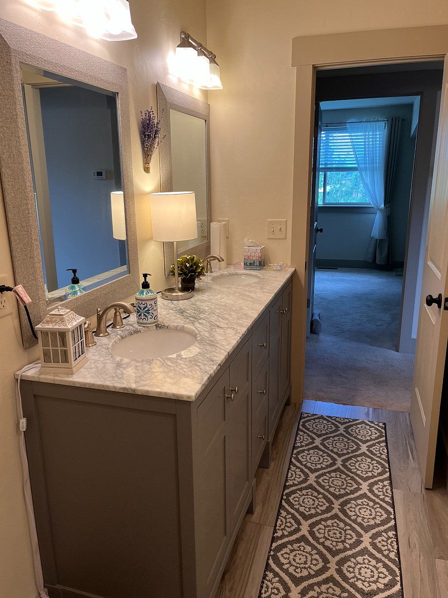 Furnished Finder property 720648_1 photo 9