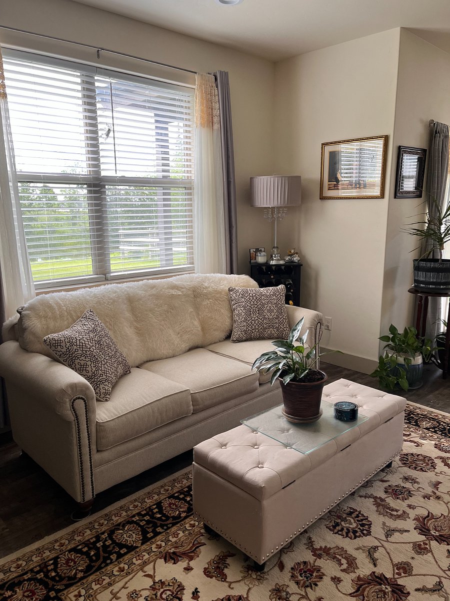 Furnished Finder property 720648_1 photo 4