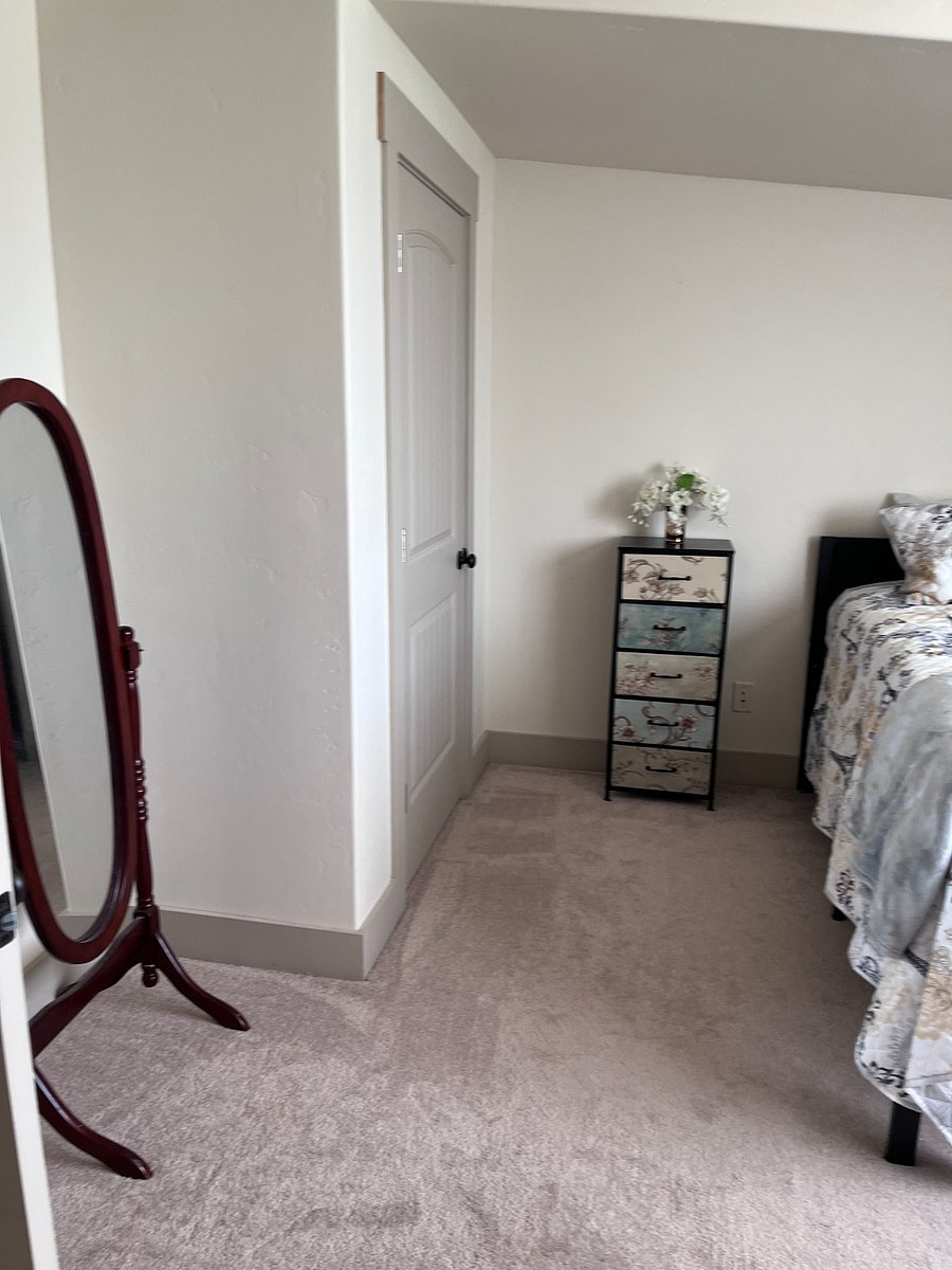 Furnished Finder property 720648_1 photo 14
