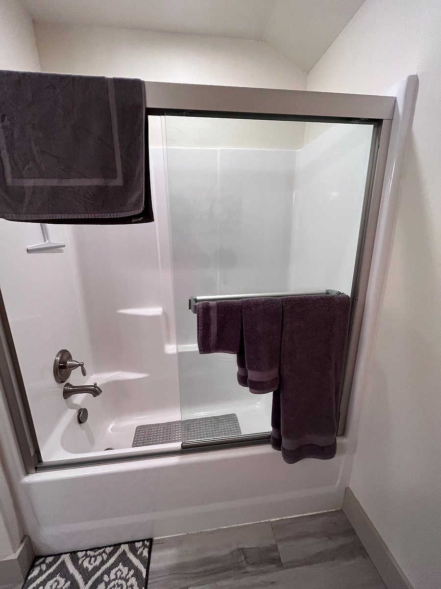 Furnished Finder property 720648_1 photo 13