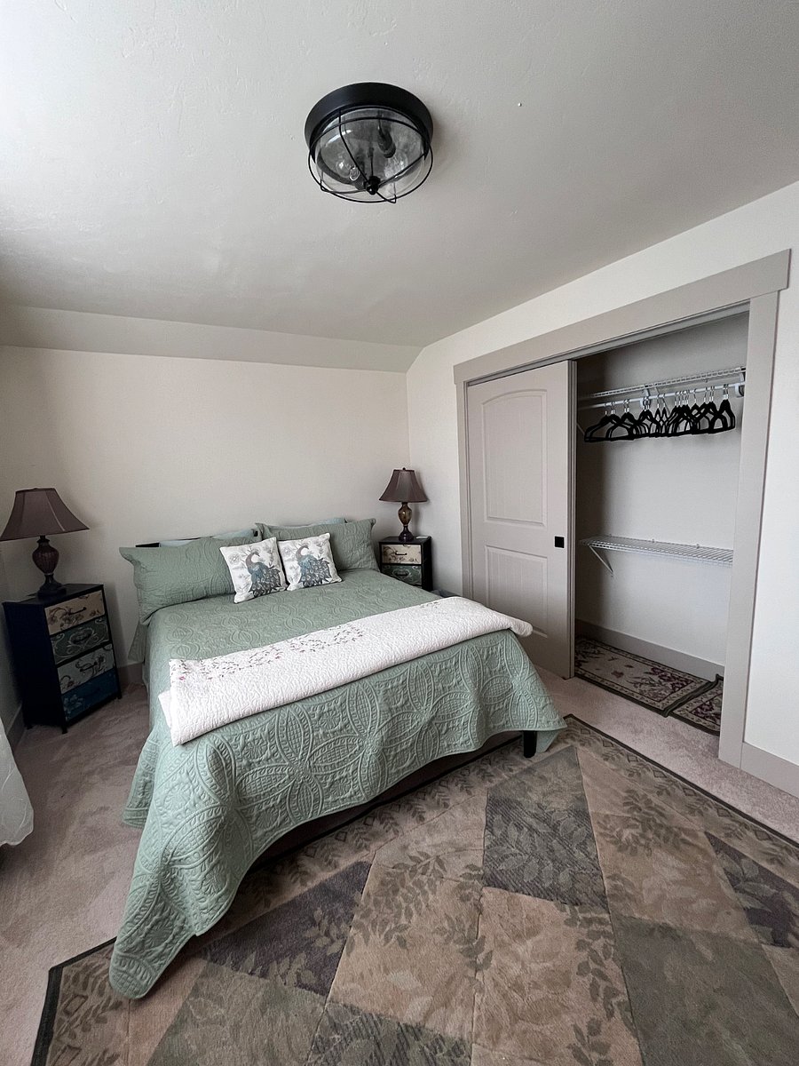 Furnished Finder property 720648_1 photo 18
