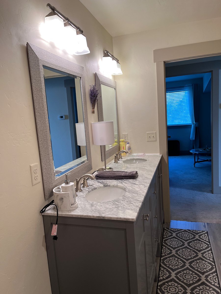 Furnished Finder property 720648_1 photo 12