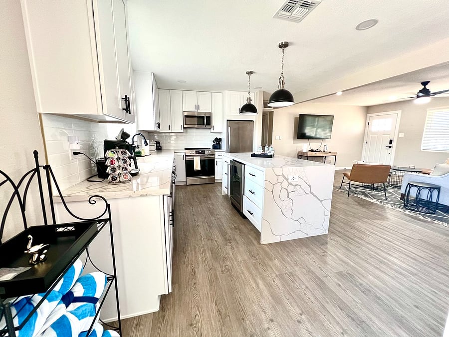 Furnished Finder property 720734_1 photo 1