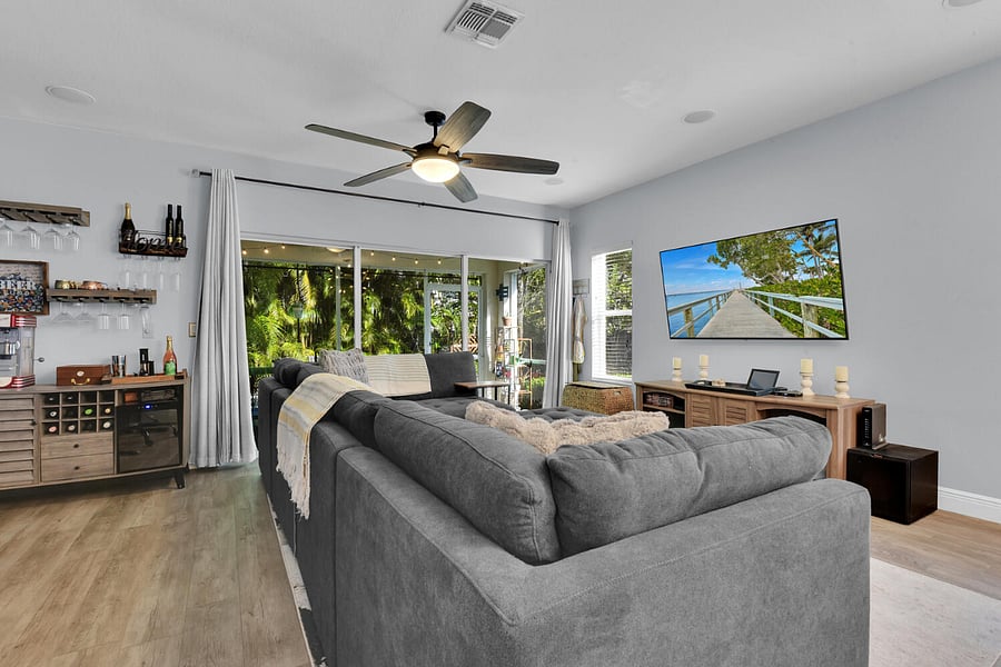 Furnished Finder property 720744_2 photo 1