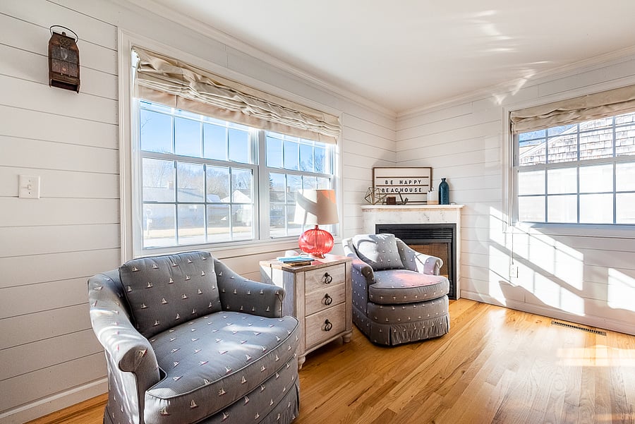 Front sitting room