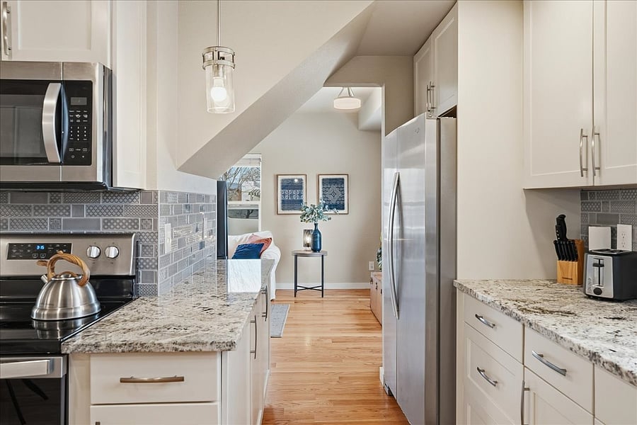 Furnished Finder property 720777_1 photo 9
