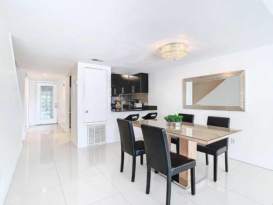 Furnished Finder property 720802_1 photo 5