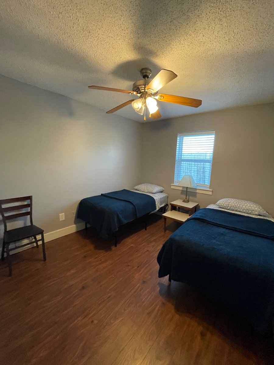 Furnished Finder property 720872_1 photo 12