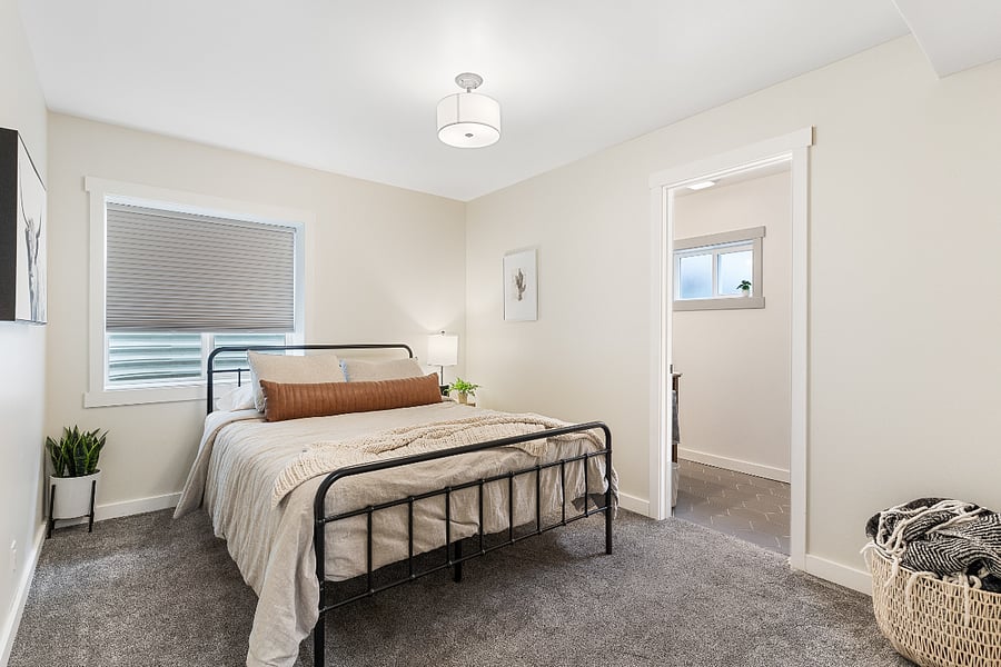 Furnished Finder property 720880_1 photo 12