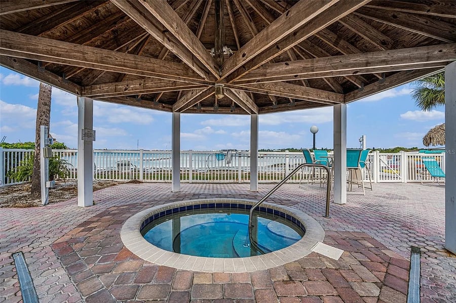 Furnished Finder property 720893_1 photo 7