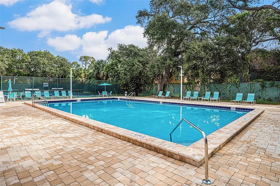 Furnished Finder property 720893_1 photo 12