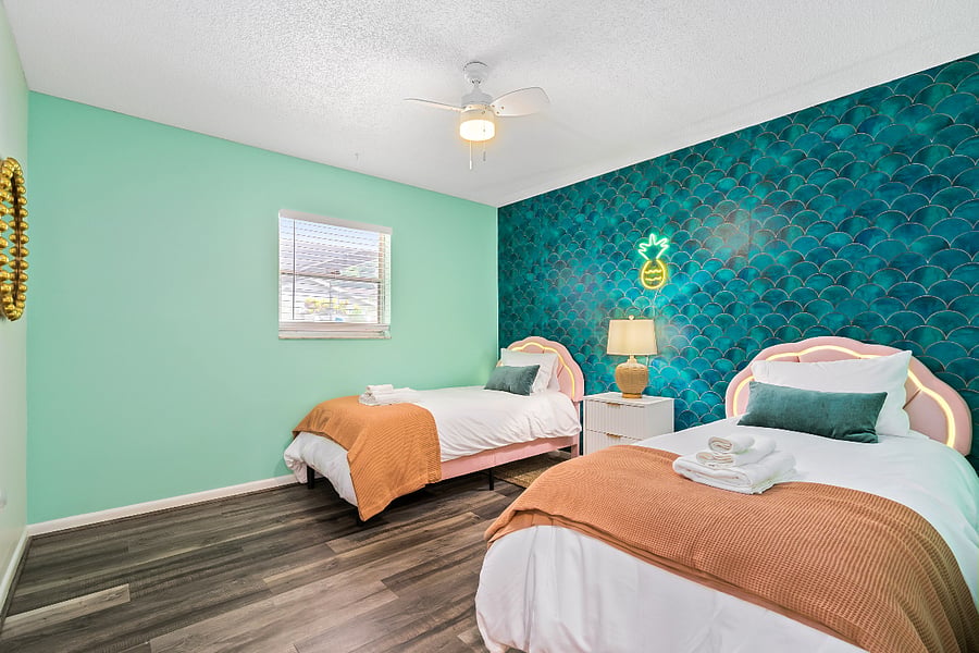 Furnished Finder property 720898_1 photo 15