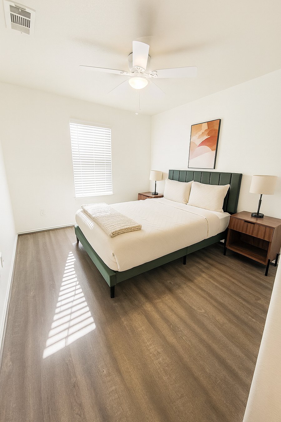 Furnished Finder property 720906_1 photo 4