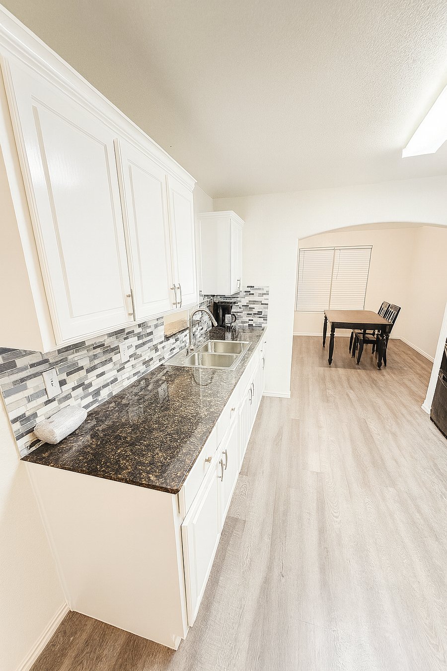 Furnished Finder property 720906_1 photo 8