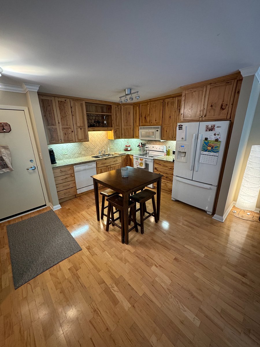 Furnished Finder property 720969_1 photo 8