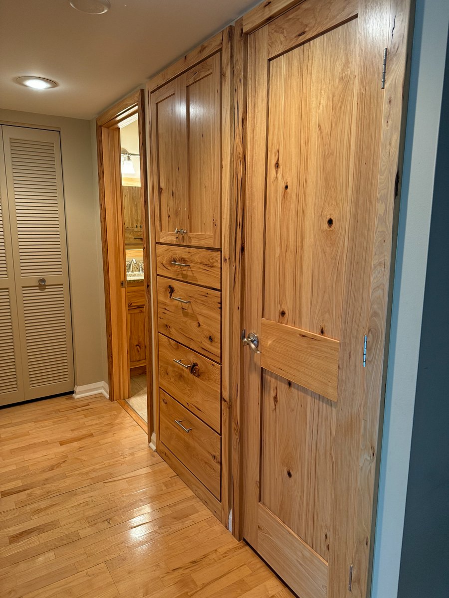 Hallway storage