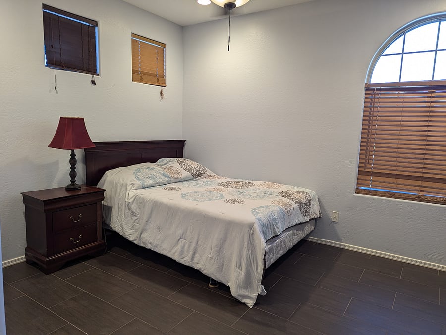Queen size bed