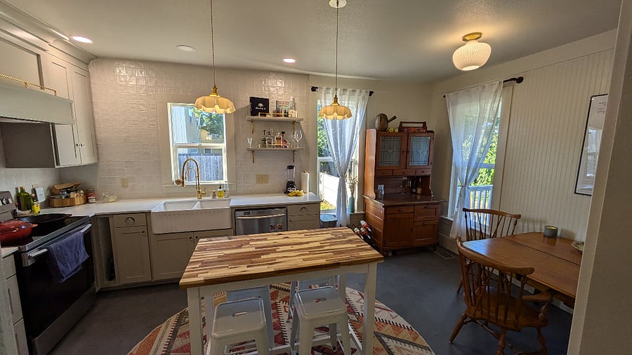 Furnished Finder property 721005_1 photo 7