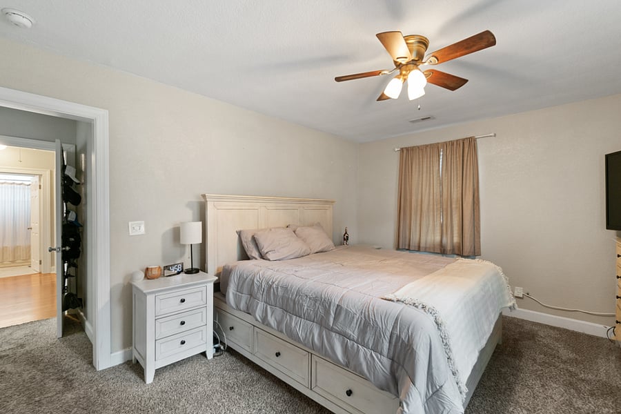 Furnished Finder property 721008_1 photo 25