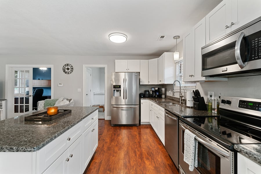 Furnished Finder property 721008_1 photo 3