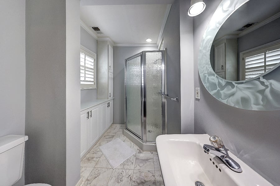 #1 Bathroom in room