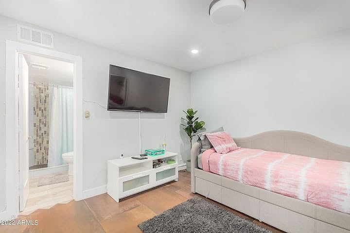 Furnished Finder property 721037_1 photo 16