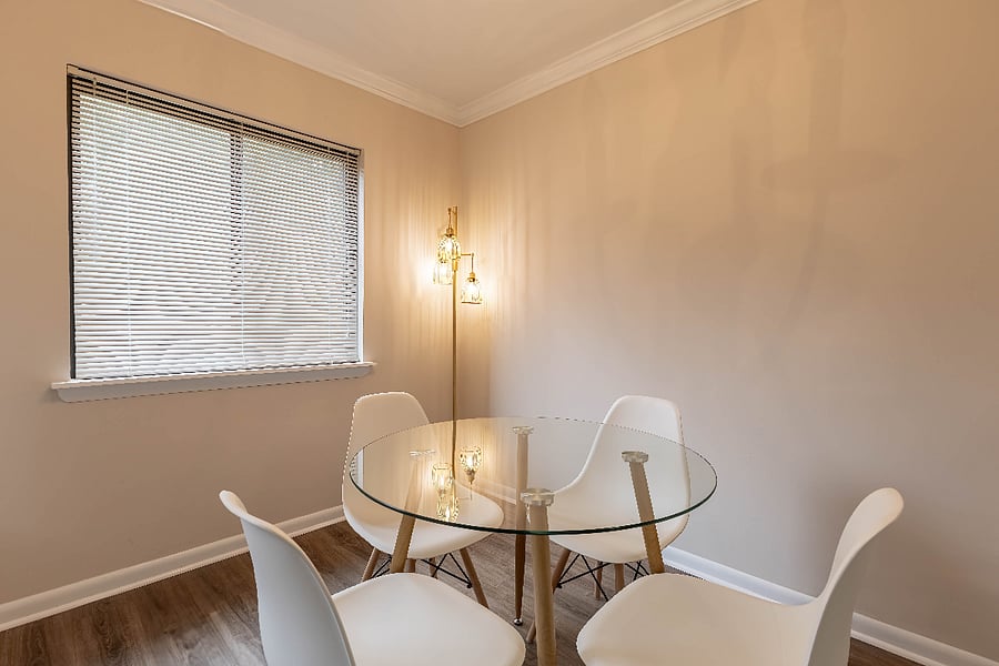 Dining Area for 4