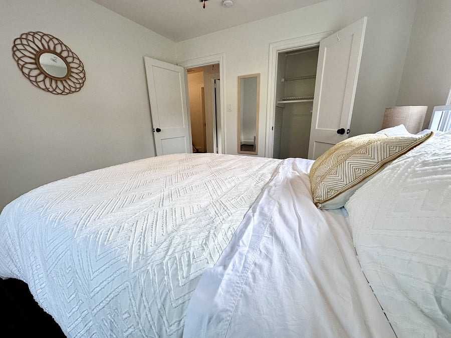 Furnished Finder property 721053_1 photo 8