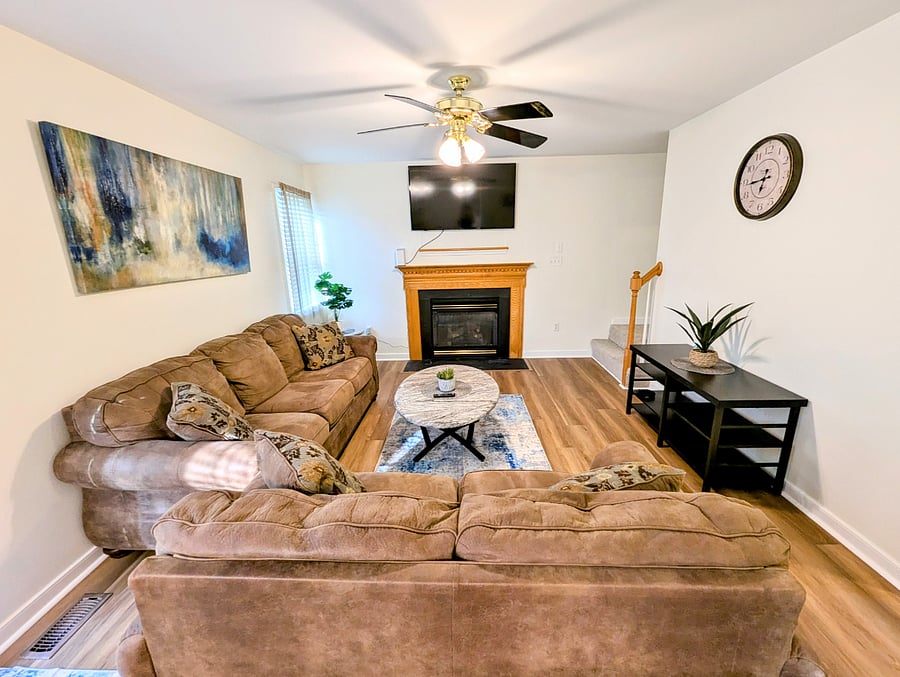 Furnished Finder property 721067_2 photo 8
